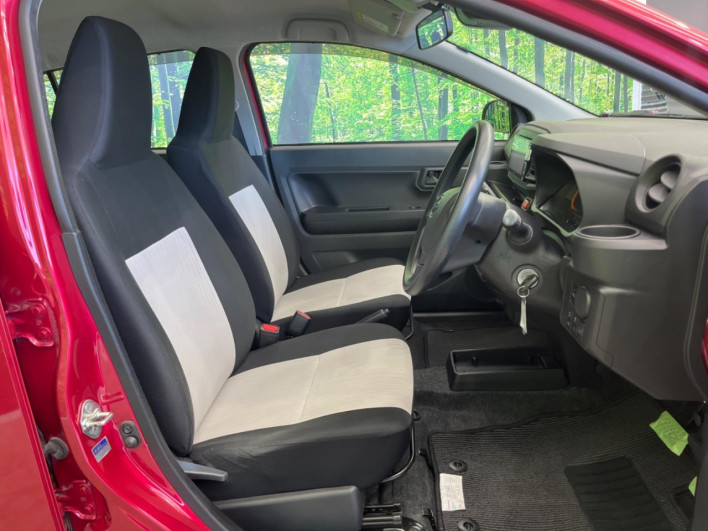 2018 Daihatsu Mirai Ease DBA-LA350S (UW-6a33606cf2a6f)[16]