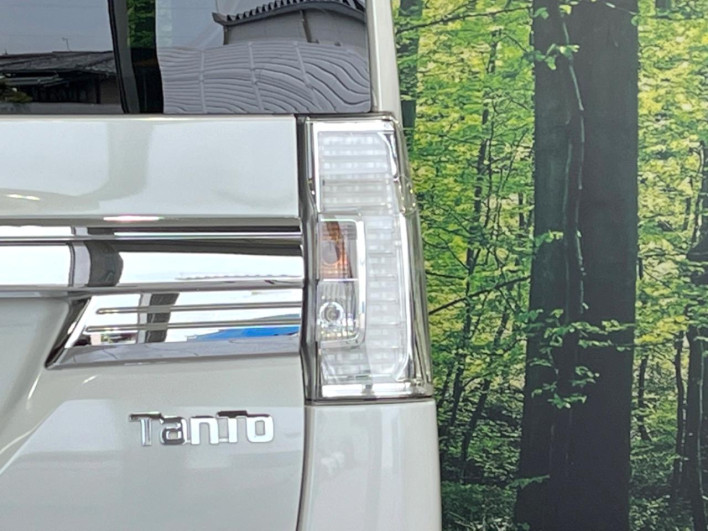 2014 Daihatsu Tanto DBA-LA600S (UW-6a336070da1e3)[16]