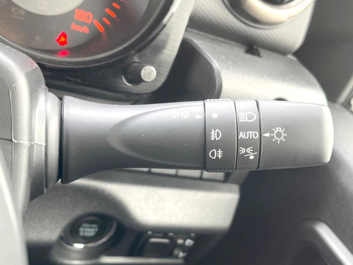 2026 Suzuki Jimny Nomad 3BA-JC74W (UW-6a336093057bd)[25]