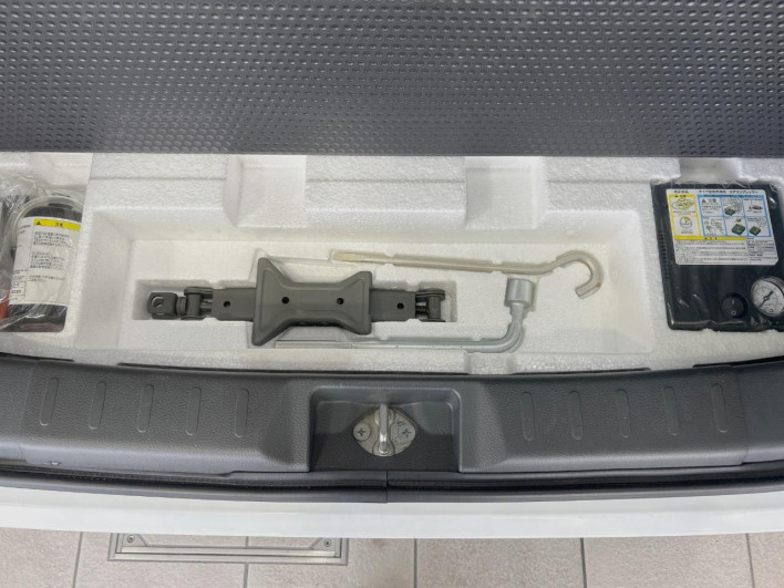 2014 Suzuki Wagon R DBA-MH34S (UW-6a336096e2cb4)[13]