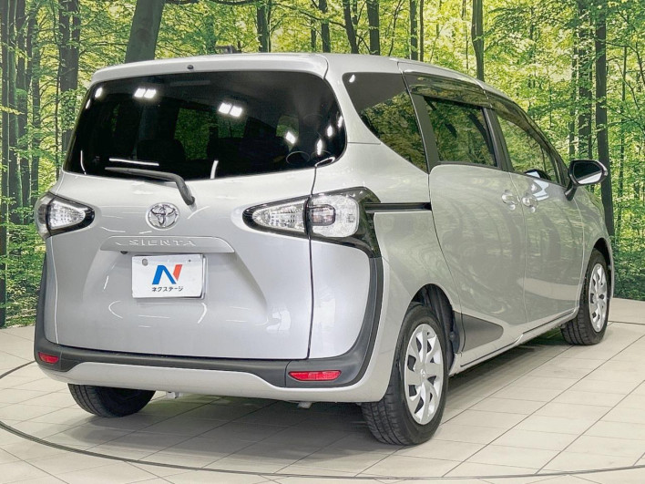 2015 Toyota Sienta DBA-NSP170G (UW-6a3360e0ce907)[18]