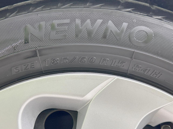 2015 Toyota Sienta DBA-NSP170G (UW-6a3360e0ce907)[13]