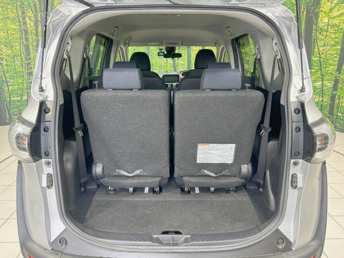2015 Toyota Sienta DBA-NSP170G (UW-6a3360e0ce907)[22]