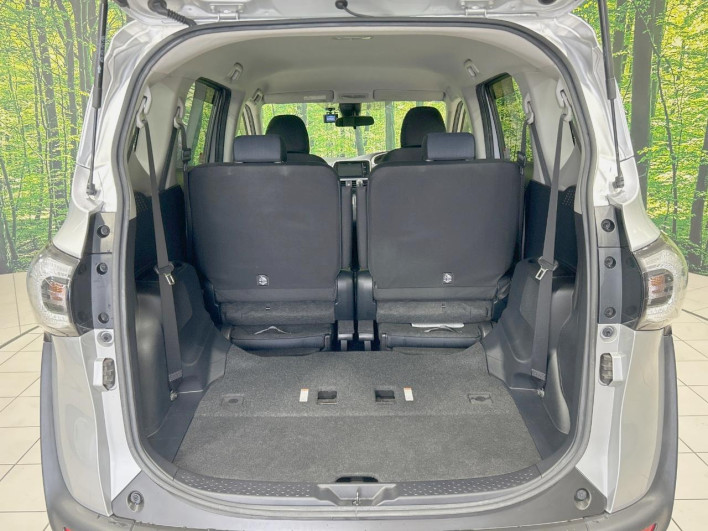 2015 Toyota Sienta DBA-NSP170G (UW-6a3360e0ce907)[24]
