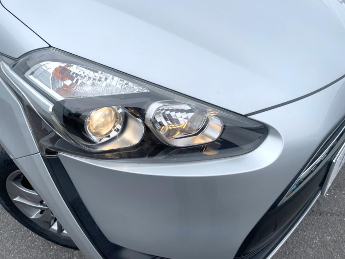 2015 Toyota Sienta DBA-NSP170G (UW-6a3360e1019cb)[5]