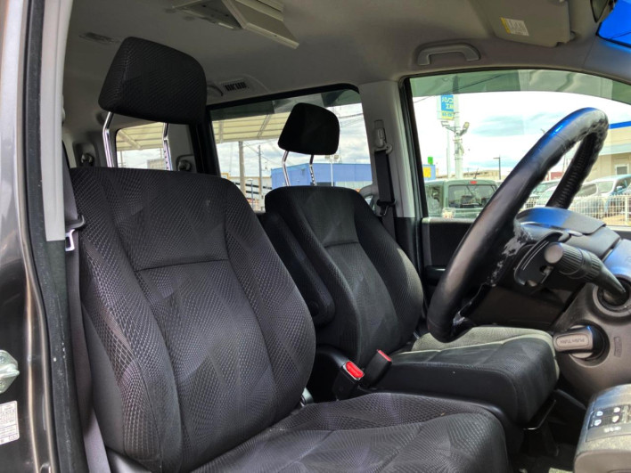2010 Honda Stepwgn Spada DBA-RK5 (UW-6a3360e9ad347)[8]