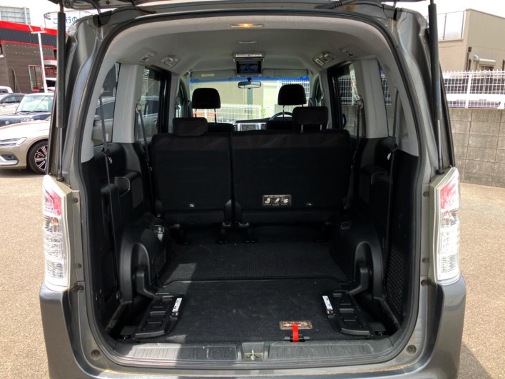 2010 Honda Stepwgn Spada DBA-RK5 (UW-6a3360e9ad347)[12]