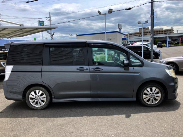 2010 Honda Stepwgn Spada DBA-RK5 (UW-6a3360e9ad347)[6]