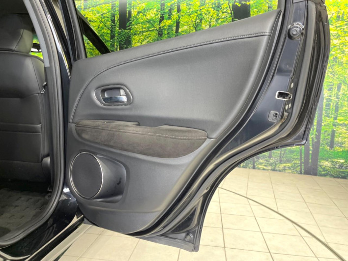 2016 Honda VEZEL DAA-RU3 (UW-6a3360ed32e65)[7]