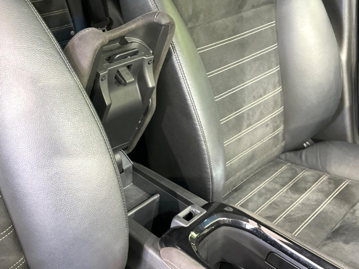 2016 Honda VEZEL DAA-RU3 (UW-6a3360ed32e65)[27]