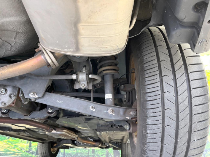 2013 Subaru Forester DBA-SJ5 (UW-6a3360faf0afa)[12]