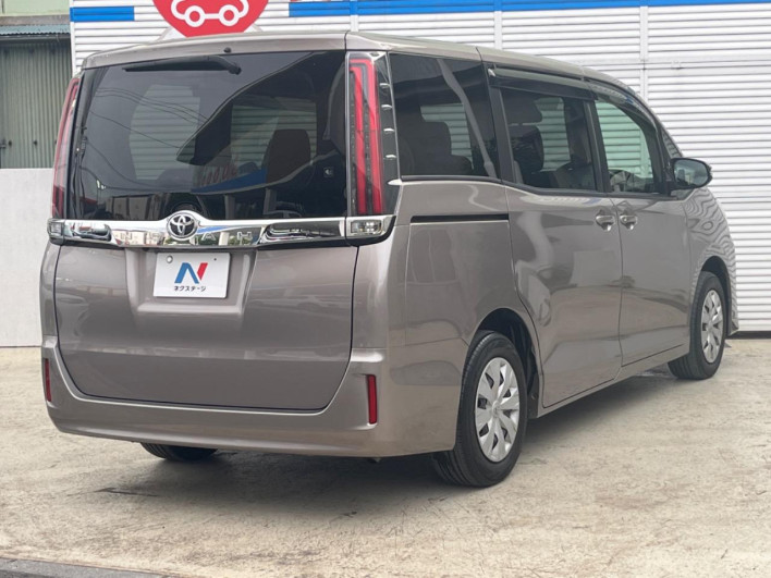 2017 Toyota Noah DBA-ZRR80G (UW-6a33612033449)[25]