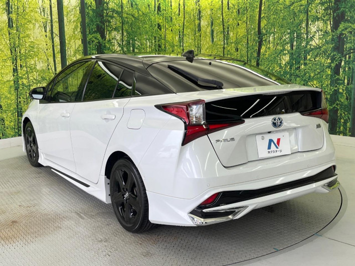 2021 Toyota Prius 6AA-ZVW51 (UW-6a336131c590f)[10]