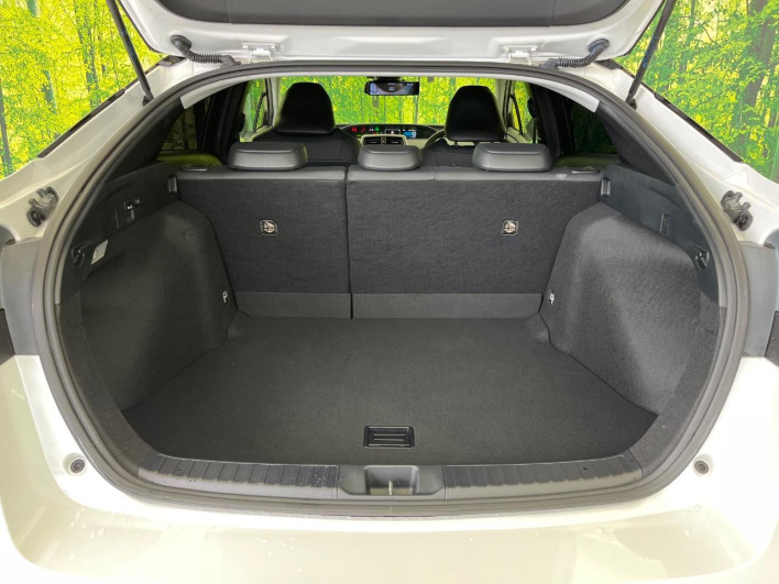 2021 Toyota Prius 6AA-ZVW51 (UW-6a336131c590f)[29]