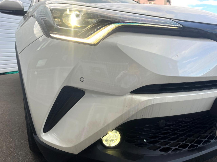 2018 Toyota C-HR DAA-ZYX10 (UW-6a3361406e750)[13]