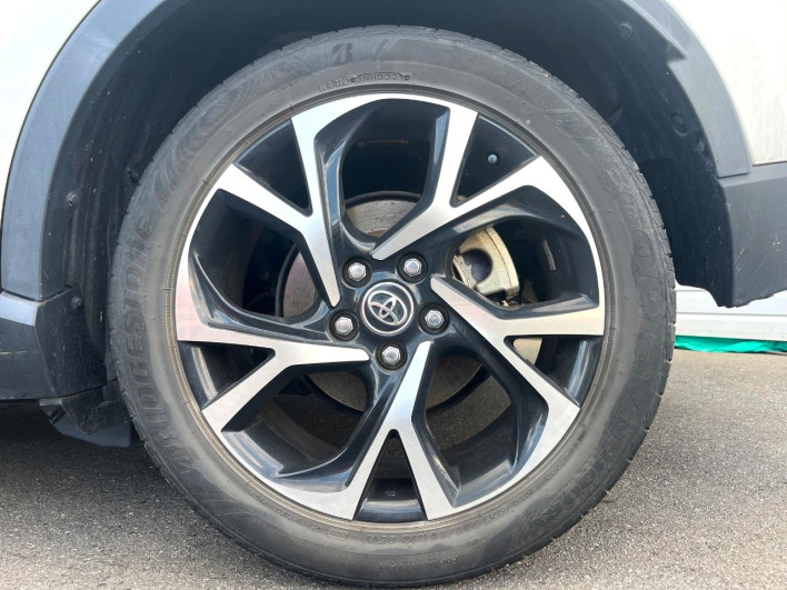 2018 Toyota C-HR DAA-ZYX10 (UW-6a3361406e750)[6]