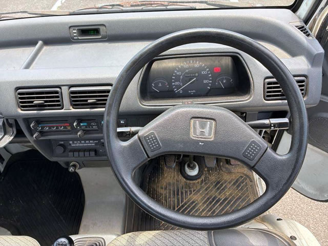 1992 Honda Acty Truck HA3 (UW-6a33a3604c879)[4]