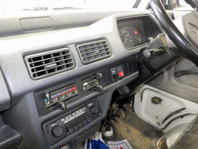 1994 Honda Acty Truck HA4 (UW-6a33a5dae7bf5)[4]
