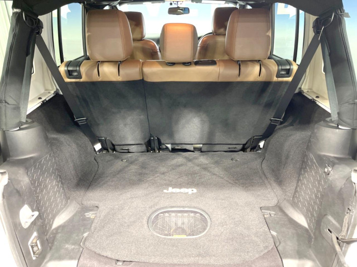 2015 Chrysler Jeep Wrangler Unlimited ABA-JK36L (UW-6a34b1c9887f6)[14]
