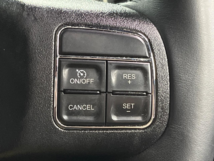 2018 Chrysler Jeep Wrangler Unlimited ABA-JK36LR (UW-6a34b1c9a4c49)[14]