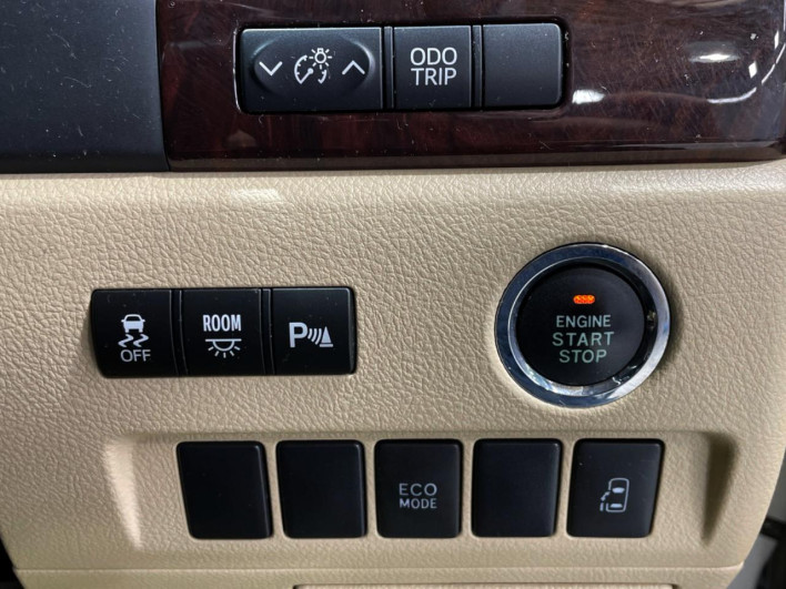 2012 Toyota Alphard DBA-ANH20W (UW-6a34b1f8c8e2c)[19]