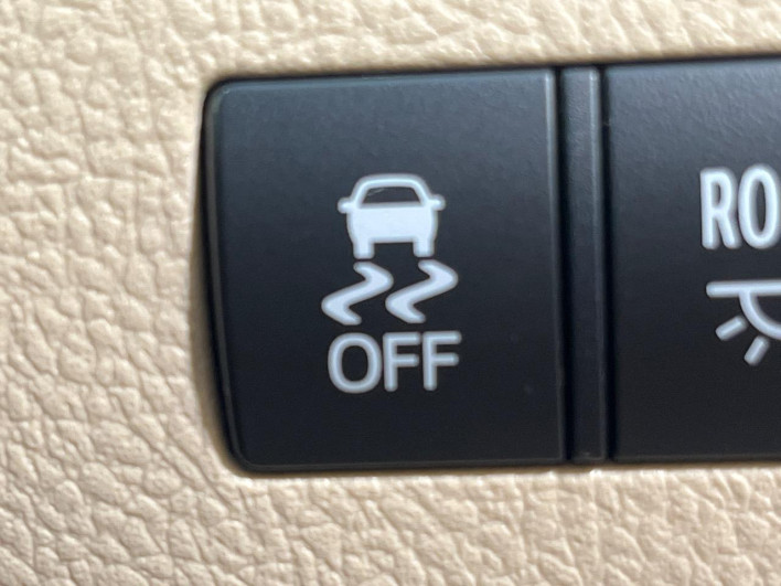 2012 Toyota Alphard DBA-ANH20W (UW-6a34b1f8f1a7c)[19]