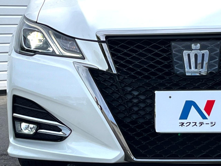 2016 Toyota Crown DBA-ARS210 (UW-6a34b1fac16d0)[27]