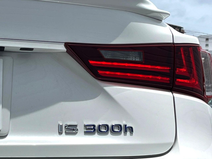 2013 Lexus IS DAA-AVE30 (UW-6a34b1fb6ee61)[23]