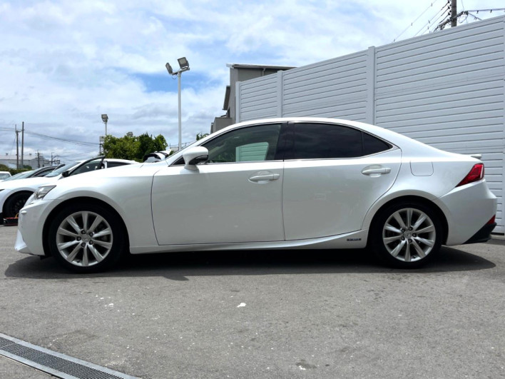 2013 Lexus IS DAA-AVE30 (UW-6a34b1fb6ee61)[18]