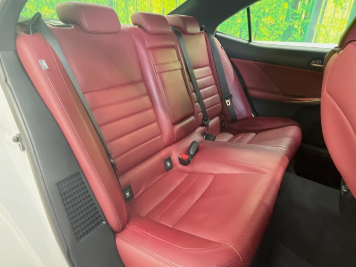2018 Lexus IS DAA-AVE30 (UW-6a34b1fb7efa9)[24]