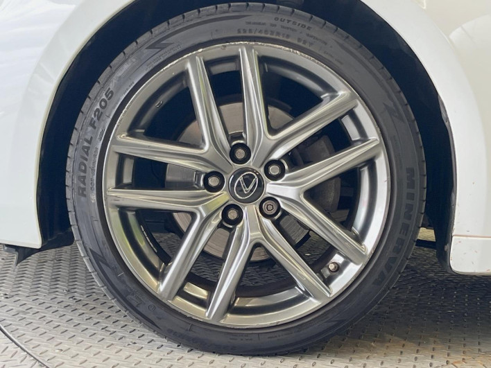 2018 Lexus IS DAA-AVE30 (UW-6a34b1fb7efa9)[8]
