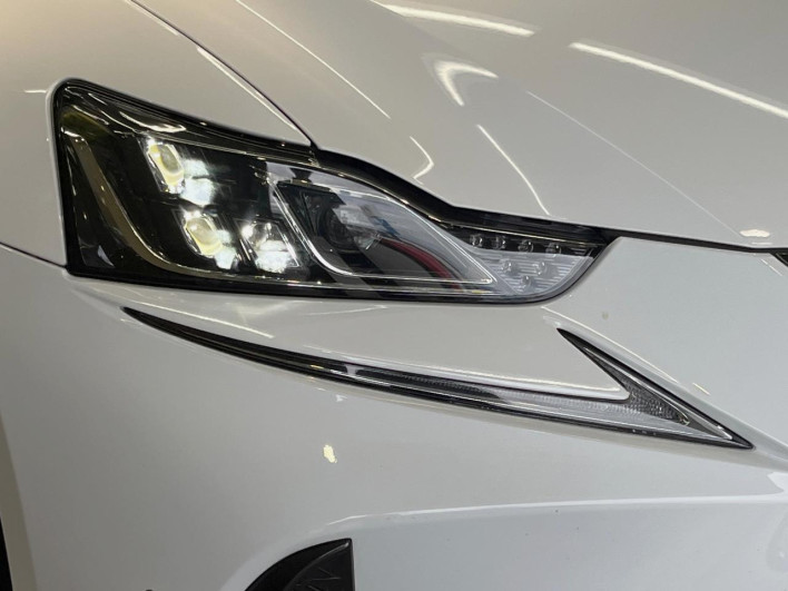 2018 Lexus IS DAA-AVE30 (UW-6a34b1fb7efa9)[10]