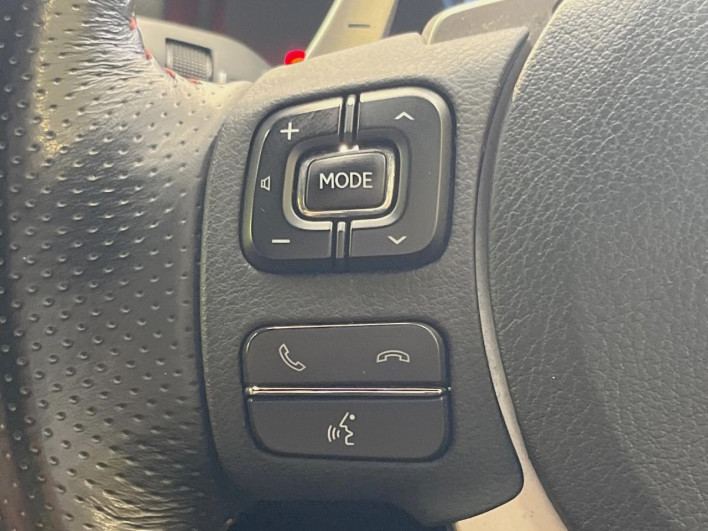 2018 Lexus IS DAA-AVE30 (UW-6a34b1fb7efa9)[28]