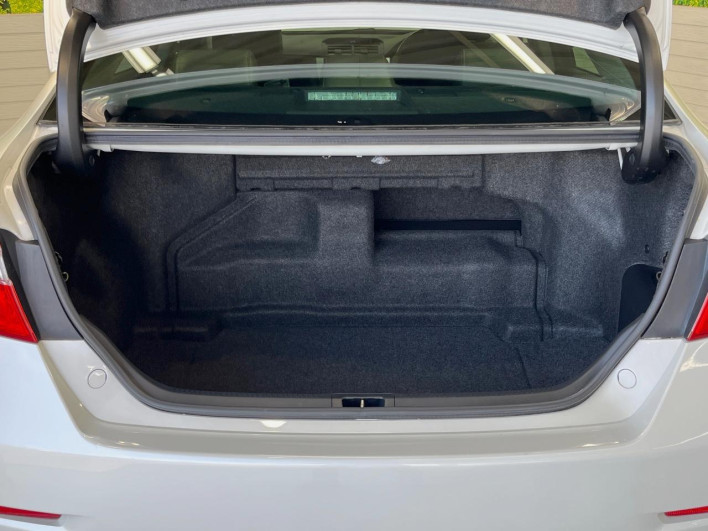 2014 Toyota Camry DAA-AVV50 (UW-6a34b1fe6d172)[16]