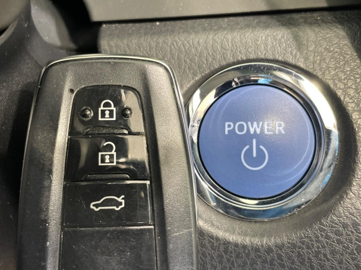 2020 Toyota Camry 6AA-AXVH70 (UW-6a34b20edefa8)[5]