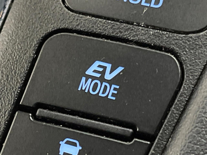 2022 Toyota Alphard Hybrid 6AA-AYH30W (UW-6a34b2111e9cd)[11]