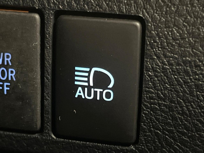 2022 Toyota Alphard Hybrid 6AA-AYH30W (UW-6a34b2111e9cd)[25]