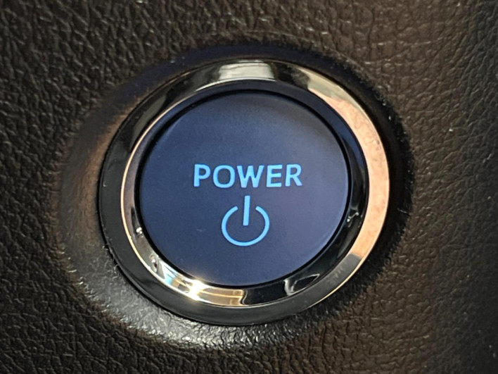 2022 Toyota Alphard Hybrid 6AA-AYH30W (UW-6a34b2111e9cd)[21]