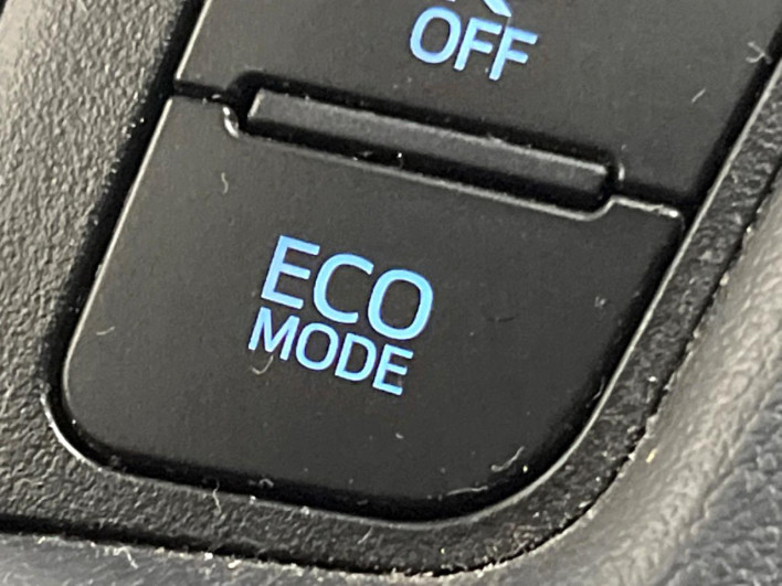 2022 Toyota Alphard Hybrid 6AA-AYH30W (UW-6a34b2111e9cd)[13]