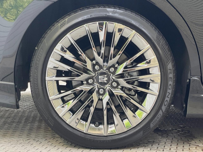 2019 Toyota Crown Hybrid 6AA-AZSH21 (UW-6a34b215450f0)[12]