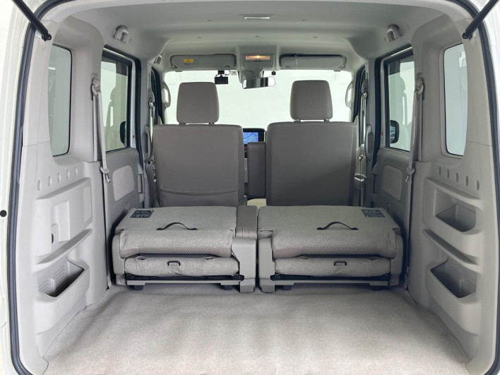 2016 Suzuki Every Wagon ABA-DA17W (UW-6a34b242088da)[22]