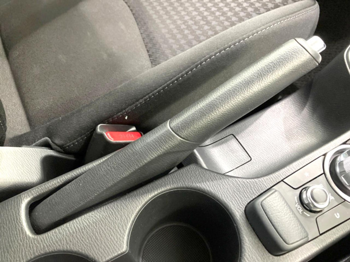 2017 Mazda Demio LDA-DJ5FS (UW-6a34b247e72fb)[19]