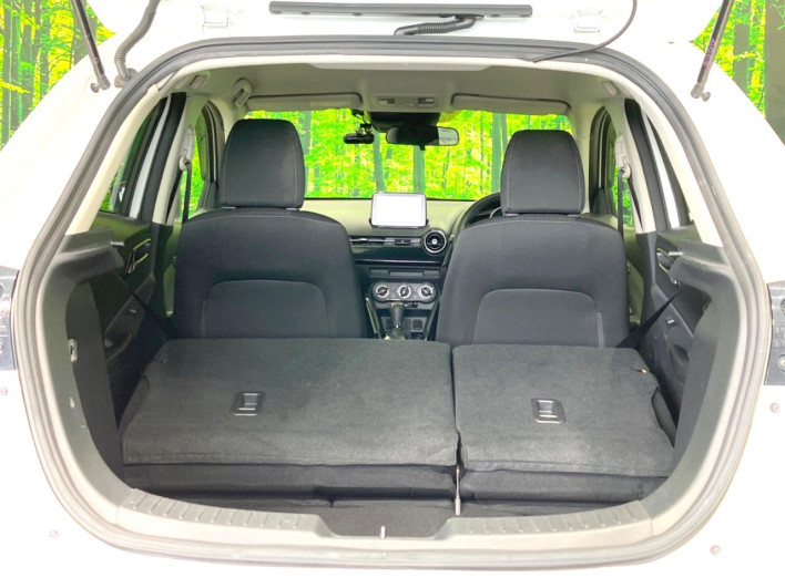 2017 Mazda Demio LDA-DJ5FS (UW-6a34b247e72fb)[9]