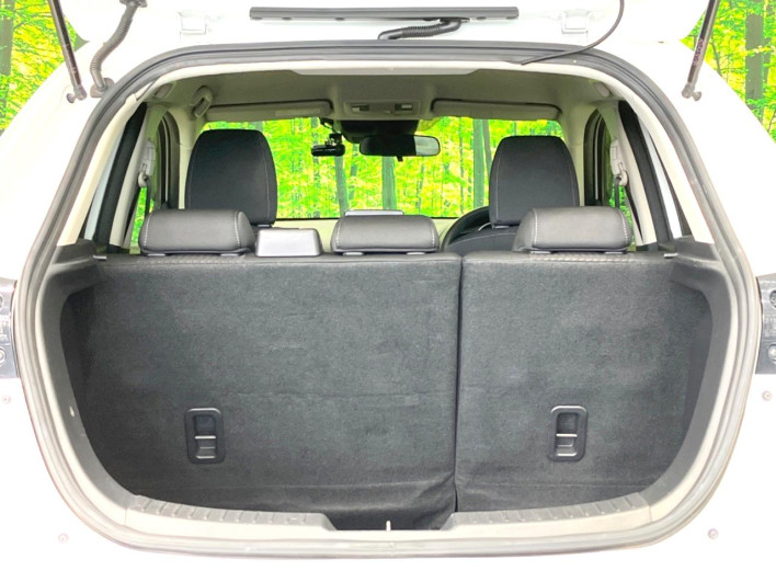 2017 Mazda Demio LDA-DJ5FS (UW-6a34b247e72fb)[8]