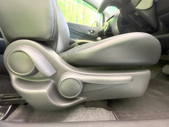 2012 Nissan Note DBA-E12 (UW-6a34b24e5f070)[15]