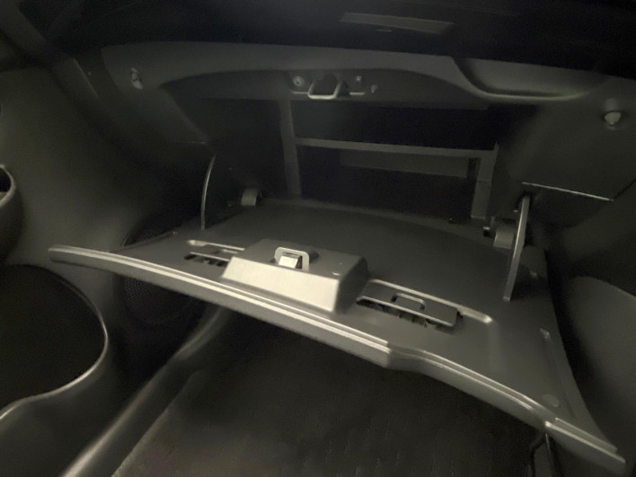2012 Nissan Note DBA-E12 (UW-6a34b24e5f070)[23]