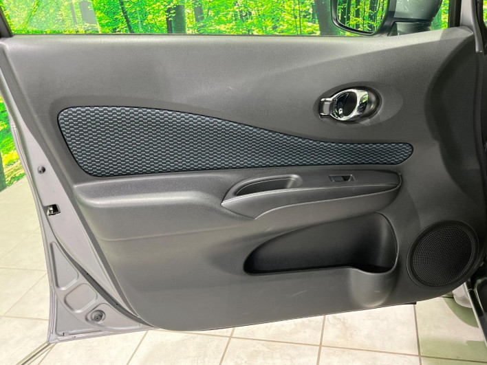 2015 Nissan Note DBA-E12 (UW-6a34b24f853be)[21]