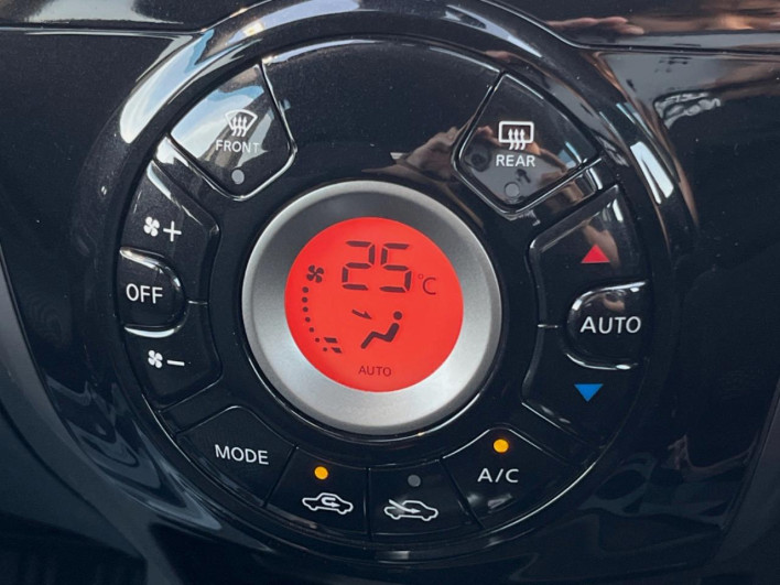 2015 Nissan Note DBA-E12 (UW-6a34b24f9ce6f)[25]