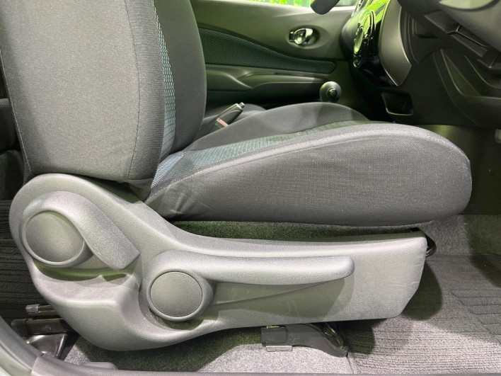 2016 Nissan Note DBA-E12 (UW-6a34b25165967)[10]