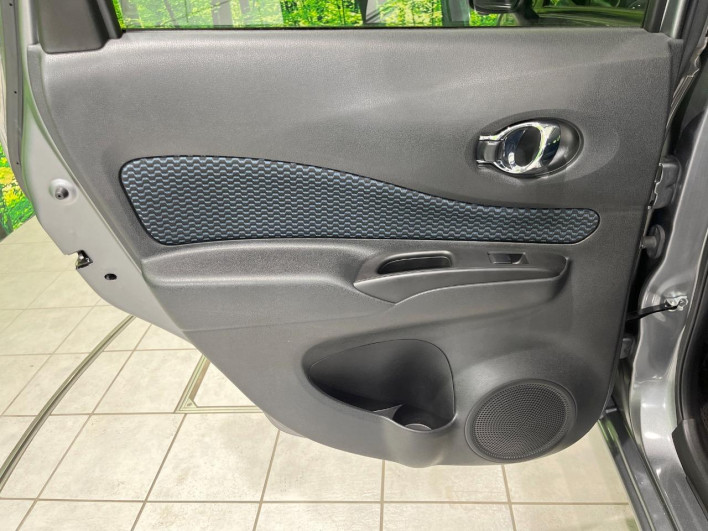 2016 Nissan Note DBA-E12 (UW-6a34b25165967)[26]